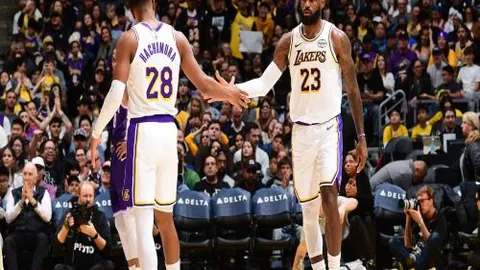 貝弗利强调新生代球员拥有五年成长窗口，而韦德、勒布朗当年缺乏同类机遇